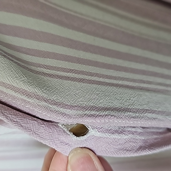 Torrid Spring size 3 crepe lavender rayon button front striped tank - Picture 6 of 11